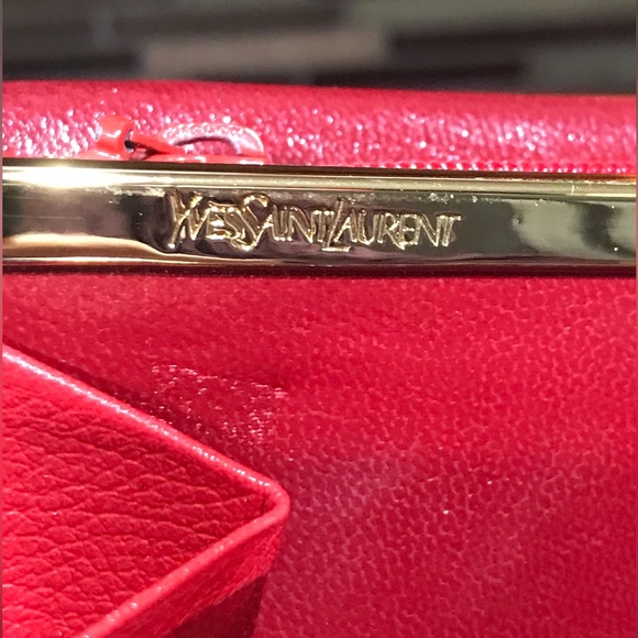 YSL Saint Laurent Kiss Lock Leather Wallet β€οΈπ₯π - Picture 8 of 17